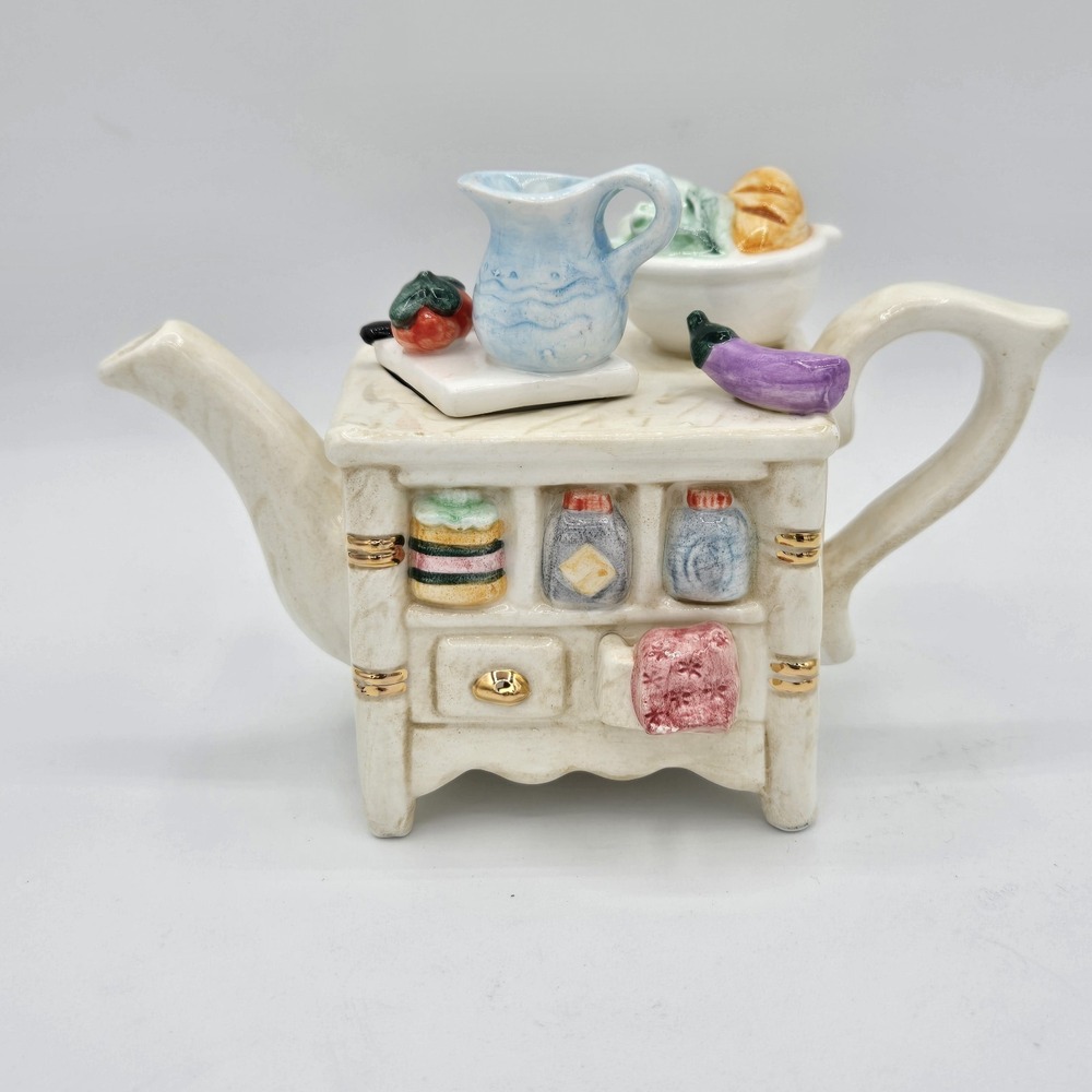Delton Tiny Teapot Collectible Miniature‎ Porcelain Kitchen Island Vintage